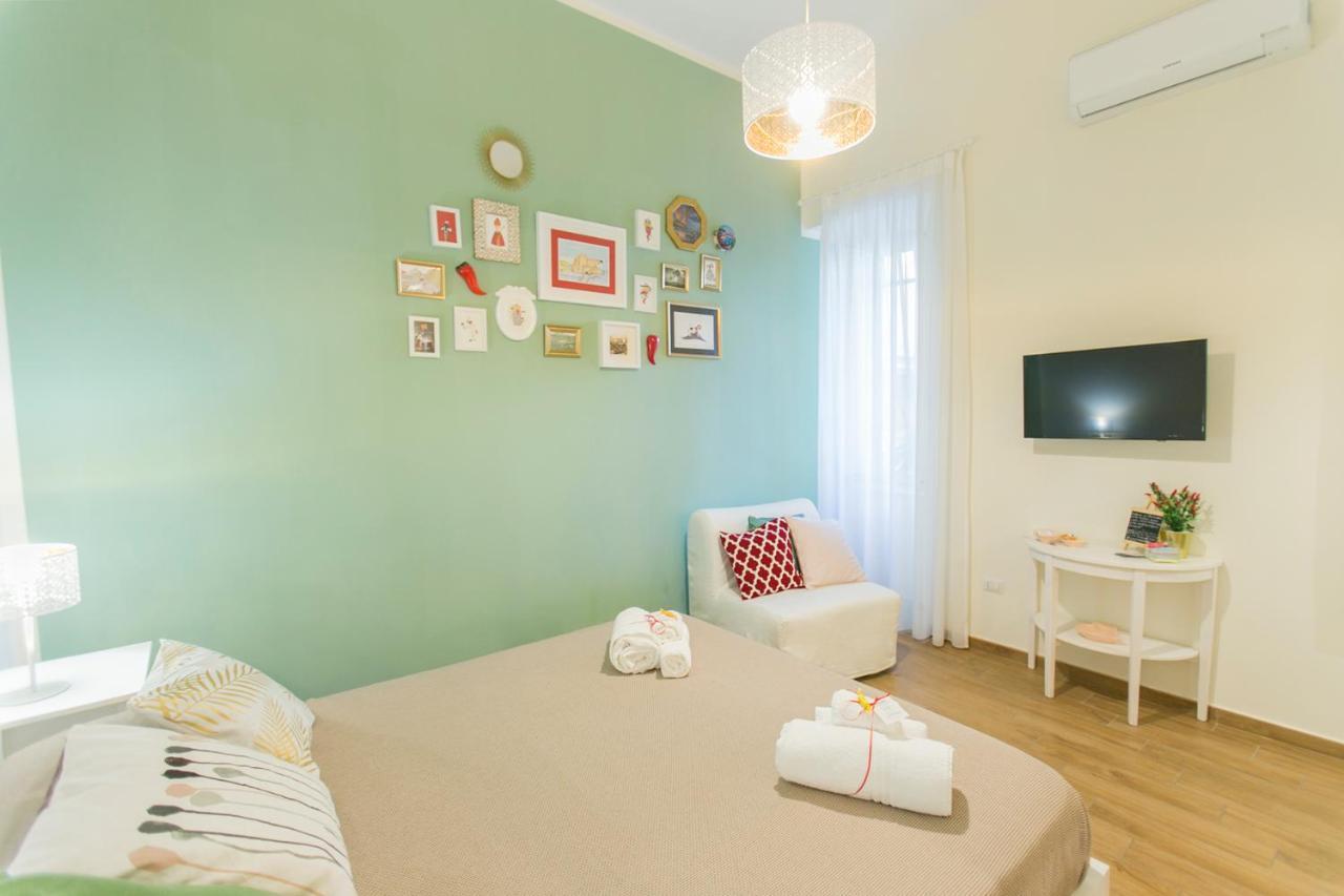 Casetta Partenopea Holiday House Napoli Ngoại thất bức ảnh